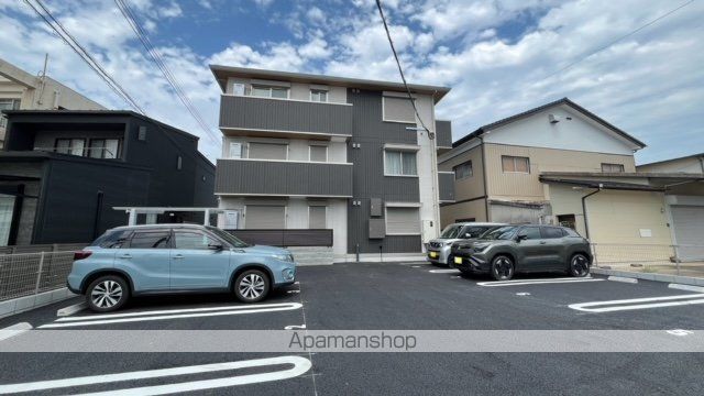 エスポワールタカムラIIの外観写真
