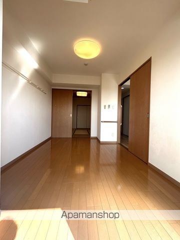 サンロワール和泉砂川の内装写真