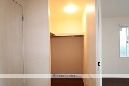 陽光海神[1K/31.87m2]の収納