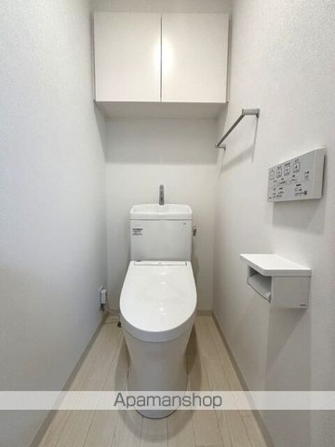 クレイシア立川[2K/25.6m2]のトイレ