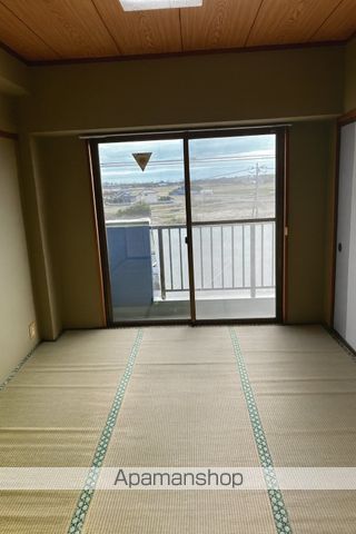 イーストテラスの内装写真