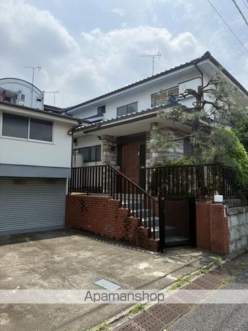三鷹市 2階建 築50年の外観写真