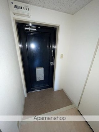 ＥＭ１０２２[1K/22m2]の玄関