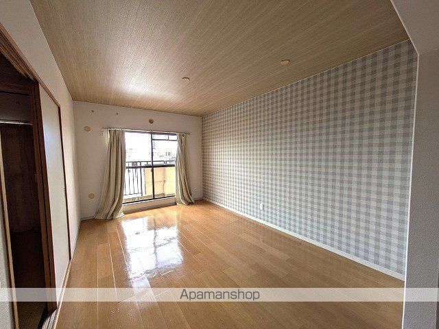 シャルマン宮前の内装写真
