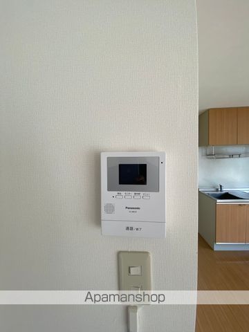 ニューファミール山崎A棟の内装写真