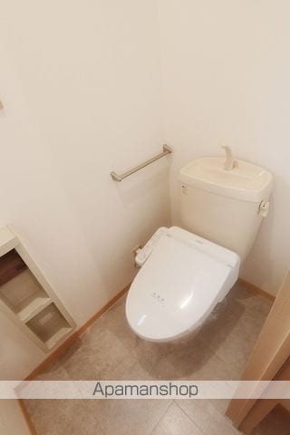 ヴィラージュマルイ C棟の内装写真