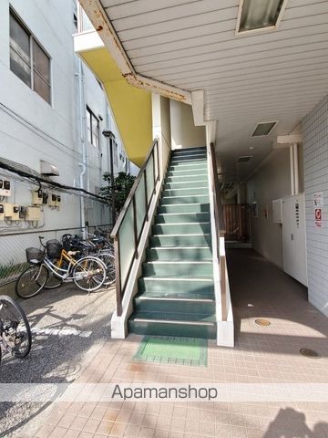 パレドール湘南平塚の玄関写真
