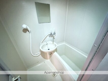 新川マンション[1K/24.58m2]のバス2