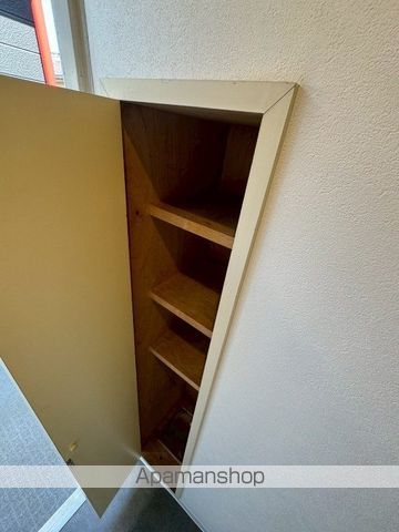 リファレンス愛甲石田の内装写真