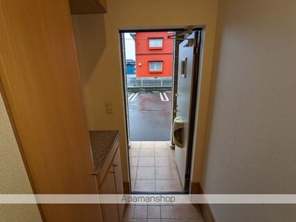 ハマナスⅠ[3LDK/68.03m2]の玄関