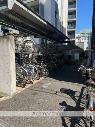 東京都新宿区中落合１丁目[1K/23.76m2]の共用部