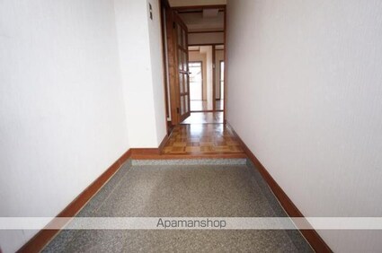 道後山本ビル[2LDK/47.85m2]の玄関