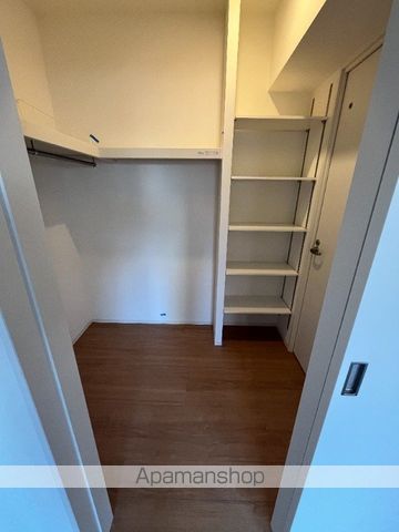 インシグニア渡辺通の内装写真