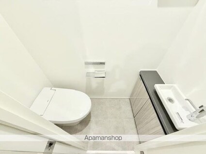 コンポジット渋谷初台[2SLDK/62.8m2]のトイレ