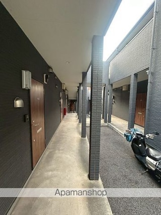 千葉県千葉市中央区葛城２丁目[1K/20.45m2]のロビー