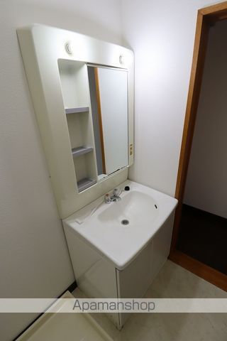 メゾンルナールIIIの内装写真