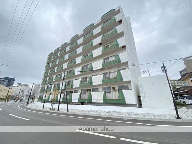 湯川パレスの外観写真