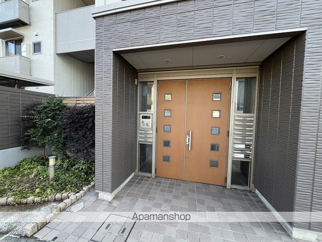フレヴェールの外観写真