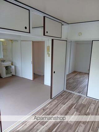 ビレッジハウス鳴滝１１号棟[2DK/37.09m2]の内装1