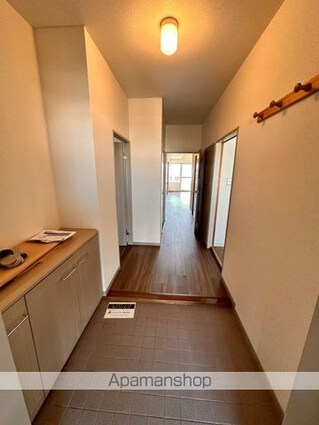 テレパレス西千葉[3LDK/87.56m2]の玄関