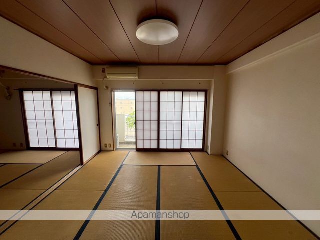 高志ハイツの内装写真