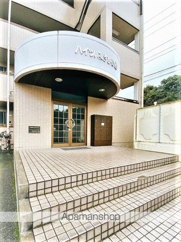 ハイツみさと公園の外観写真