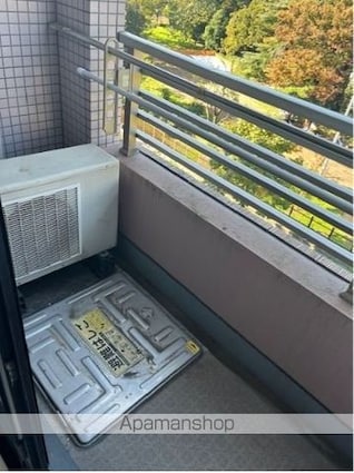 東京都新宿区大京町[1K/20.52m2]のバルコニー