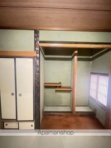 南海電鉄南海本線 尾崎駅 徒歩12分 2階建 築48年の内装写真