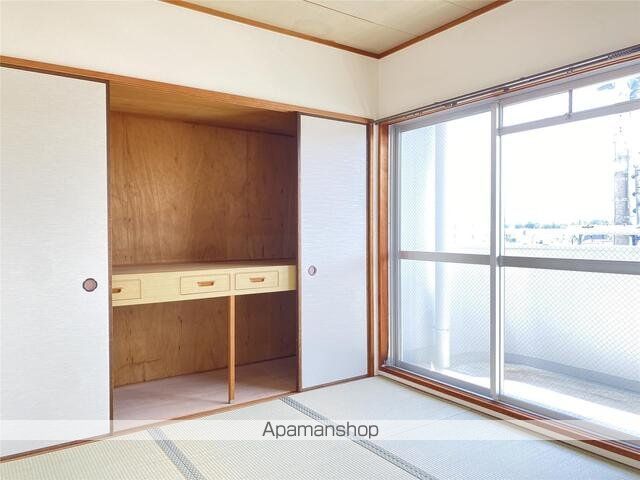 キャッスルコート安室の内装写真