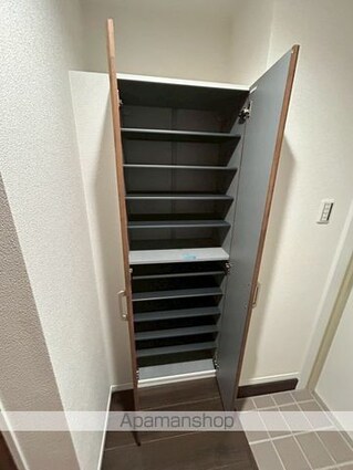 ヴィクトリア[1LDK/40.04m2]の内装4