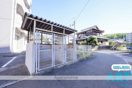 フジコウコク第３ビル[2LDK/66.71m2]の共用部1