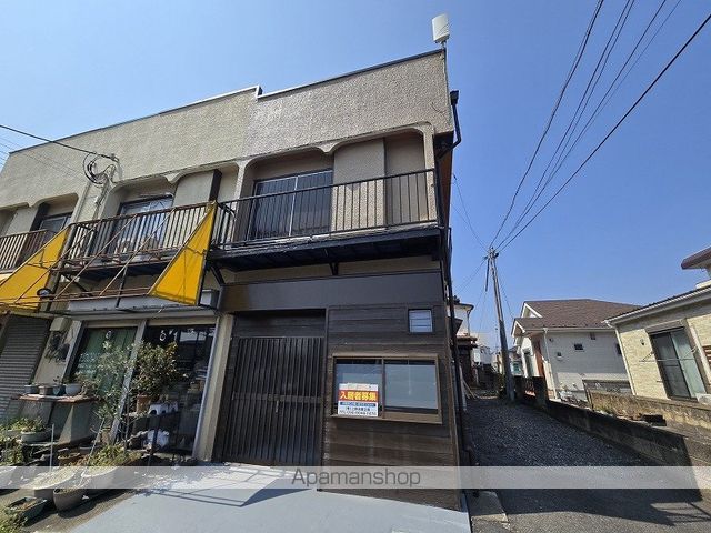 野上町長屋式戸建の外観写真
