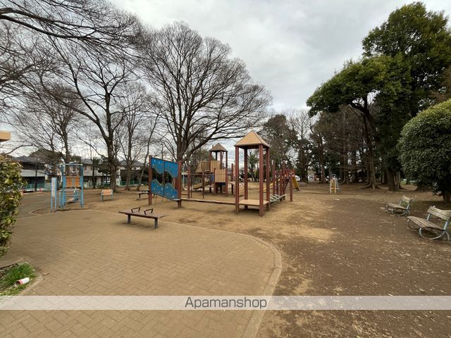 ユノス西大泉の周辺写真