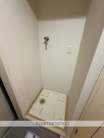 KOMATSUPALAZZOKYUGENZOCHOの内装写真