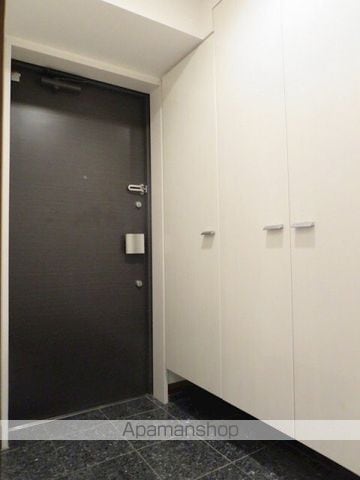 WHITE219の内装写真