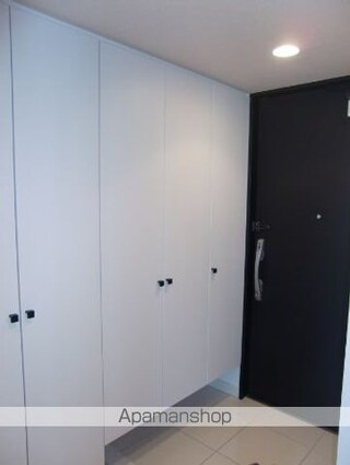 ＭＦＰＲ目黒タワー[2SLDK/77.64m2]の玄関