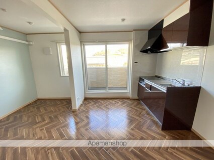 メリディアン国見弐番館[1R/24.66m2]のリビング・居間