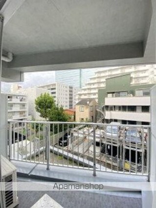 Ｇｒａｃｅ　Ｃｏｕｒｔ　Ｍｅｇｕｒｏ[1K/30.35m2]のバルコニー
