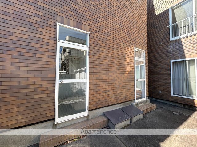 小山内マンション Bタイプの玄関写真