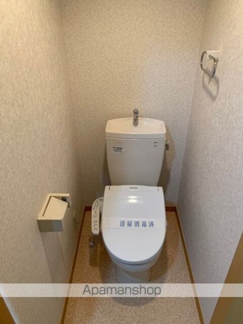 東京都小金井市関野町１丁目[1R/20m2]のトイレ