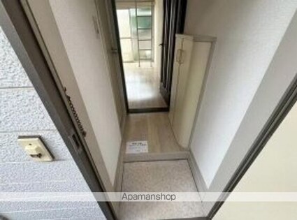 ピュアシティ大泉学園[1R/15.01m2]の玄関