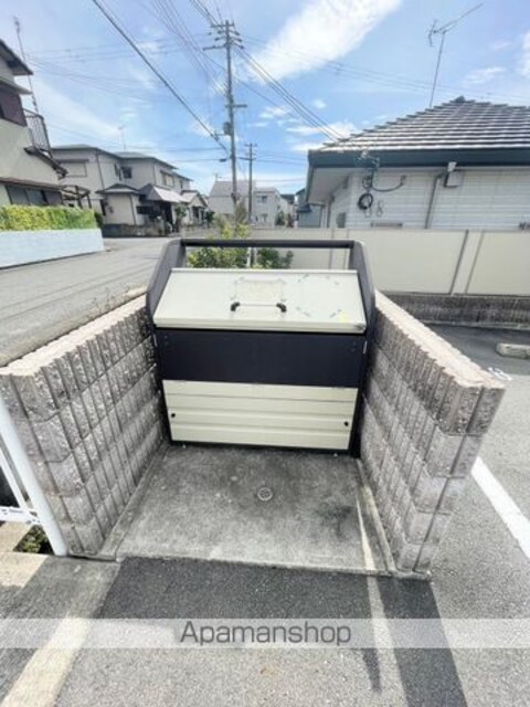 パレ・エクセランⅢ[1LDK/46.06m2]の共用部1