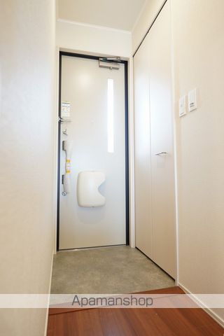 WEST FIELDの内装写真