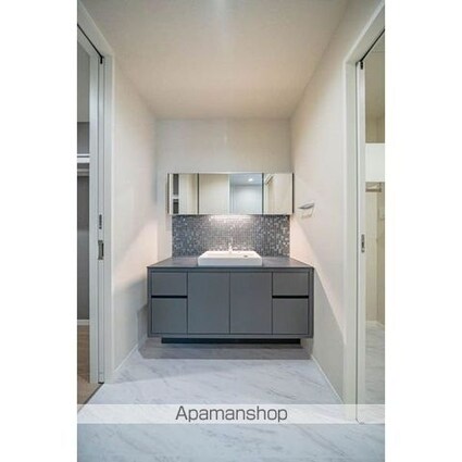 ウノディローロ[2LDK/70.57m2]の洗面所