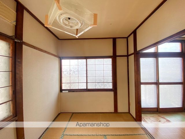 太陽住宅の内装写真