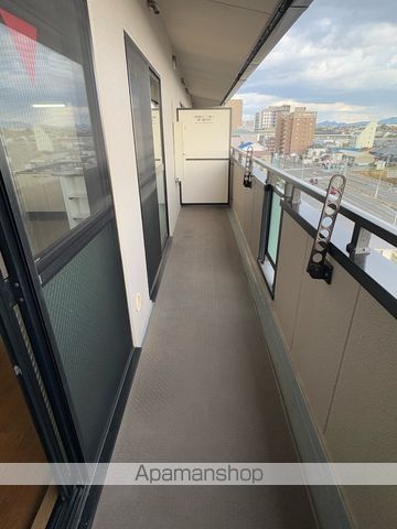 フレア・ブローリーの内装写真