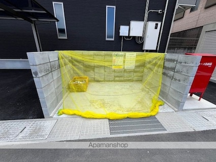 和歌山県岩出市清水[1LDK/47.2m2]の共用部2