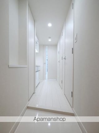 東京都中野区東中野５丁目[2K/25.98m2]の玄関