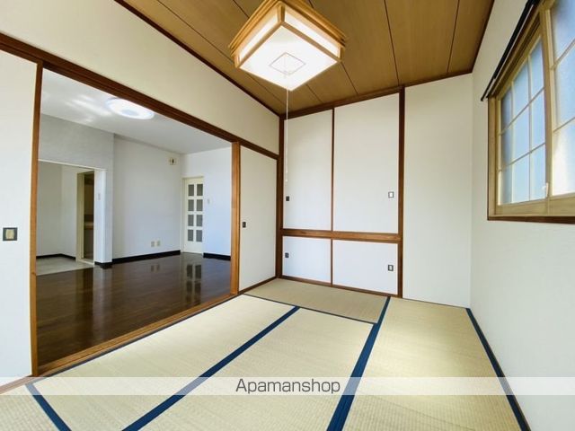 スシキンプラザの内装写真