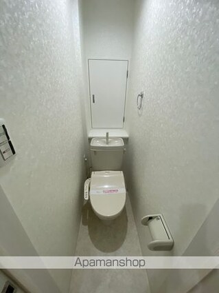 和歌山県和歌山市本町２丁目[2K/54m2]のトイレ